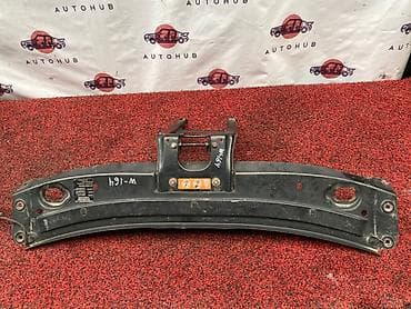 Планка телевизора (верхняя панель радиатора) для Mercedes-Benz M‑Class at lalafo.kg Планка телевизора (верхняя панель радиатора) для Mercedes-Benz M‑Class