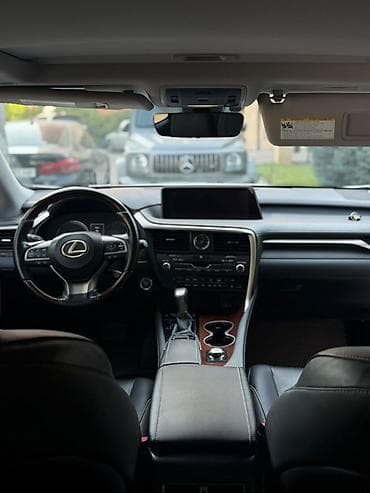 Lexus RX: 2018 г., 3.5 л, Автомат, Бензин, Внедорожник at lalafo.kg Lexus RX: 2018 г., 3.5 л, Автомат, Бензин, Внедорожник