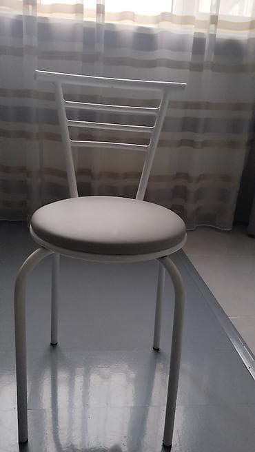 Тигүүчүлөр үчүн отургучтар: Ашкана үчүн отургуч, Темир, түсү - Ак lalafo.kg да — 3 Тигүүчүлөр үчүн отургучтар: Ашкана үчүн отургуч, Темир, түсү - Ак — 3