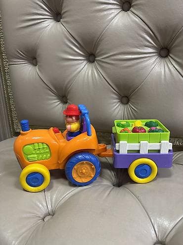 Детский трактор( музыкальный) Звук хорошо работает Все кнопки at lalafo.kg Детский трактор( музыкальный) Звук хорошо работает Все кнопки