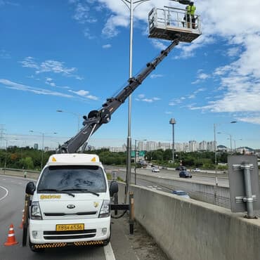 Автовышка | Стрела 21 м 200 т | Борт 200 кг at lalafo.kg Автовышка | Стрела 21 м 200 т | Борт 200 кг