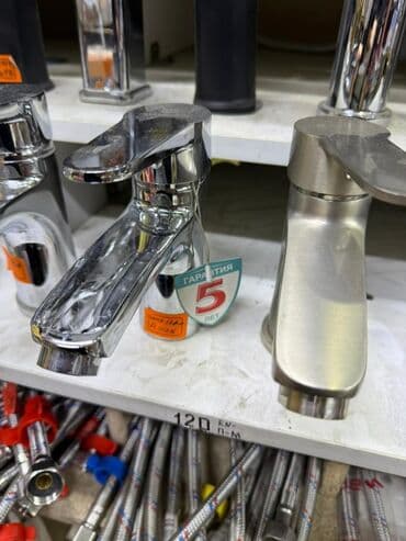 Однорычажные смесители для умывальника. - Конструкция: компактный at lalafo.kg Однорычажные смесители для умывальника. - Конструкция: компактный