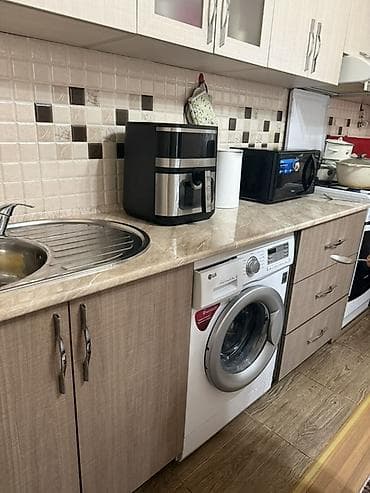 Кухонный гарнитур с рабочей зоной и мойкой - Комплектация: напольные и at lalafo.kg Кухонный гарнитур с рабочей зоной и мойкой - Комплектация: напольные и