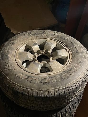 Колеса в сборе 265 / 70 / R 16, Всесезонная, Б/у, Запаска, Внедорожные (АТ/МТ), Литые, отверстий - 6 at lalafo.kg Колеса в сборе 265 / 70 / R 16, Всесезонная, Б/у, Запаска, Внедорожные (АТ/МТ), Литые, отверстий - 6