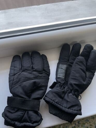 Тёплые зимние перчатки/варежки-перчатки пятипалые, цвет чёрный at lalafo.kg Тёплые зимние перчатки/варежки-перчатки пятипалые, цвет чёрный