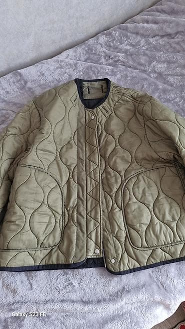 Деми куртка от Zara двухсторонняя оверсайз.Для тех кто любит носить at lalafo.kg Деми куртка от Zara двухсторонняя оверсайз.Для тех кто любит носить