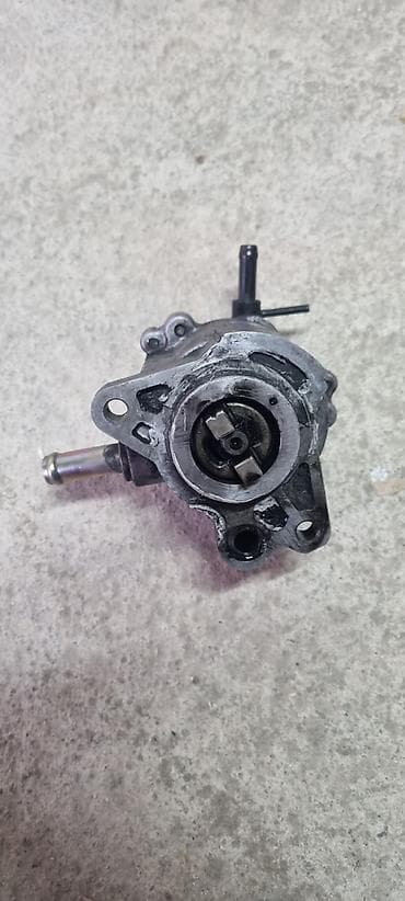 Дизельный мотор Toyota 2003 г., 2 л, Б/у, Оригинал, Япония at lalafo.kg Дизельный мотор Toyota 2003 г., 2 л, Б/у, Оригинал, Япония