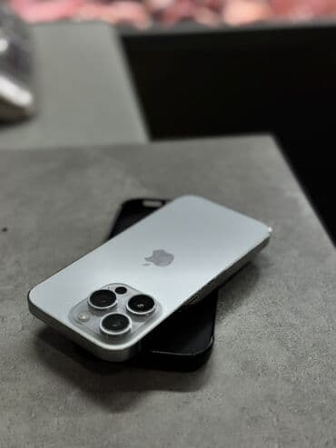 IPhone 14 Pro, Б/у, 128 ГБ, Белый, Чехол, 79 % at lalafo.kg IPhone 14 Pro, Б/у, 128 ГБ, Белый, Чехол, 79 %