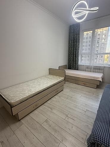 Продаются 2 Односпальные кровати с выдвижными ящиками at lalafo.kg Продаются 2 Односпальные кровати с выдвижными ящиками