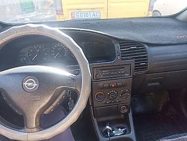 Opel Zafira: 2001 г., 1.8 л, Механика, Бензин, Минивэн at lalafo.kg Opel Zafira: 2001 г., 1.8 л, Механика, Бензин, Минивэн