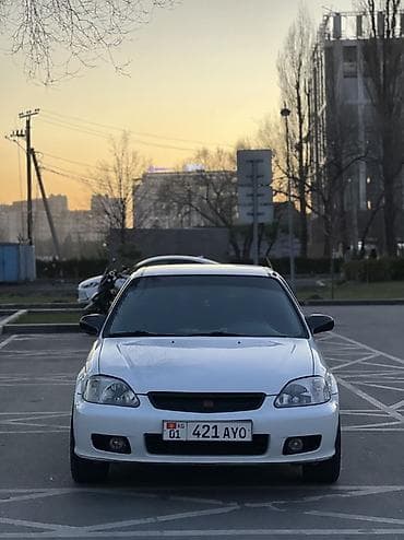 Honda Civic: 2000 г., 1.6 л, Автомат, Бензин, Седан at lalafo.kg Honda Civic: 2000 г., 1.6 л, Автомат, Бензин, Седан
