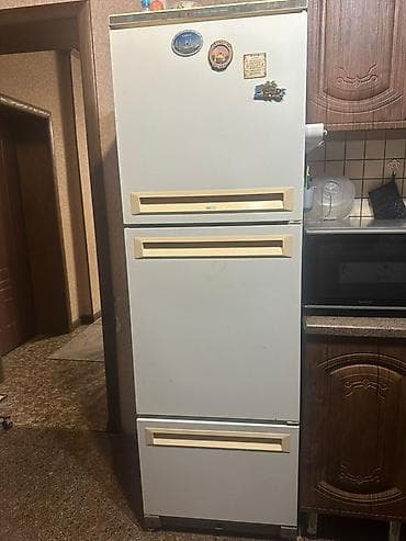 Холодильник Stinol, Трехкамерный, De frost (капельный) at lalafo.kg Холодильник Stinol, Трехкамерный, De frost (капельный)