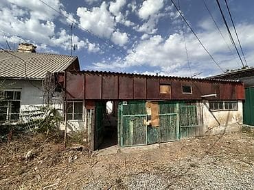 Сдается в аренду одноэтажный дом с хозяйственными постройками и at lalafo.kg Сдается в аренду одноэтажный дом с хозяйственными постройками и