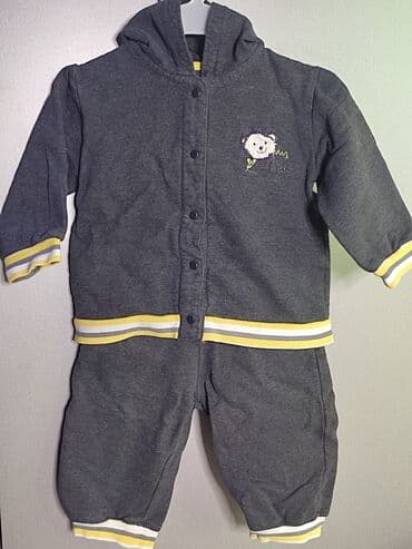 Комплект, цвет - Серый, Б/у at lalafo.kg Комплект, цвет - Серый, Б/у