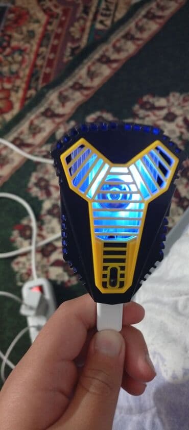 USB-вентилятор/охладитель с подсветкой для смартфона и игровых at lalafo.kg USB-вентилятор/охладитель с подсветкой для смартфона и игровых