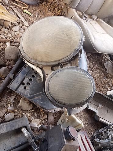 Передняя левая фара Mercedes-Benz 1999 г., Б/у, Германия at lalafo.kg Передняя левая фара Mercedes-Benz 1999 г., Б/у, Германия