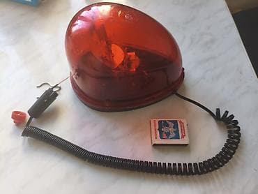 Особенности: - Красный полусферический плафон из прозрачного пластика at lalafo.kg Особенности: - Красный полусферический плафон из прозрачного пластика