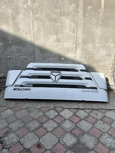 Решетка радиатора Howo Б/у, Оригинал at lalafo.kg Решетка радиатора Howo Б/у, Оригинал