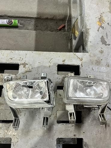 Комплект противотуманных фар Mazda 2000 г., Б/у, Аналог, Германия at lalafo.kg Комплект противотуманных фар Mazda 2000 г., Б/у, Аналог, Германия