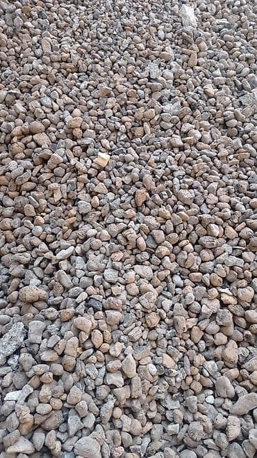 Керамзит для утепления пола и крыши дома. Есть плотная доставка! at lalafo.kg Керамзит для утепления пола и крыши дома. Есть плотная доставка!