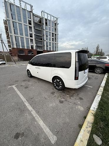 Hyundai Staria: 2021 г., 3.5 л, Автомат, Газ, Минивэн at lalafo.kg Hyundai Staria: 2021 г., 3.5 л, Автомат, Газ, Минивэн