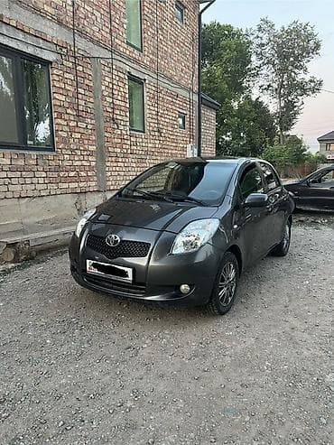 Toyota Yaris: 2010 г., 1.3 л, Автомат, Бензин, Хэтчбэк at lalafo.kg Toyota Yaris: 2010 г., 1.3 л, Автомат, Бензин, Хэтчбэк
