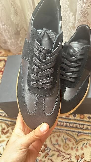 Мужские кроссовки, 42, Massimo Dutti, Новый, цвет - Черный, Самовывоз at lalafo.kg — 2 Мужские кроссовки, 42, Massimo Dutti, Новый, цвет - Черный, Самовывоз — 2