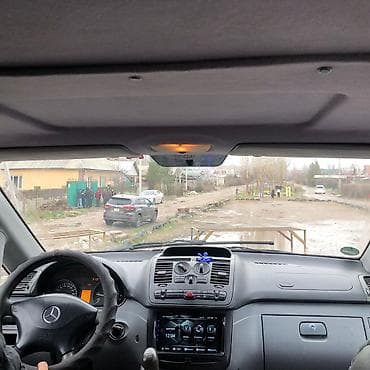 Mercedes-Benz Vito: 2009 г., 2.2 л, Механика, Дизель, Минивэн at lalafo.kg Mercedes-Benz Vito: 2009 г., 2.2 л, Механика, Дизель, Минивэн