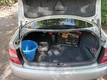 Audi A4: 1998 г., 1.8 л, Кол менен иштөөчү, Бензин, Седан lalafo.kg да Audi A4: 1998 г., 1.8 л, Кол менен иштөөчү, Бензин, Седан