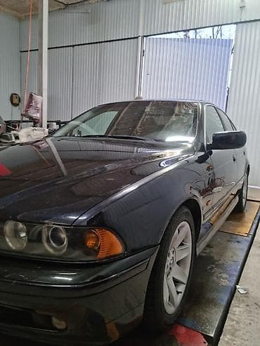 BMW 525: 2002 г., 3 л, Автомат, Бензин, Седан at lalafo.kg BMW 525: 2002 г., 3 л, Автомат, Бензин, Седан