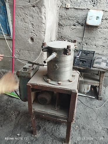 Самодельная промышленная центрифуга/сепаратор на металлической раме at lalafo.kg Самодельная промышленная центрифуга/сепаратор на металлической раме