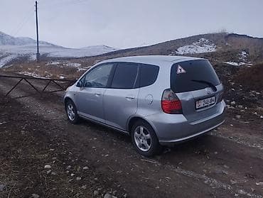 Honda Jazz: 2003 г., 1.3 л, Вариатор, Бензин, Хэтчбэк at lalafo.kg Honda Jazz: 2003 г., 1.3 л, Вариатор, Бензин, Хэтчбэк