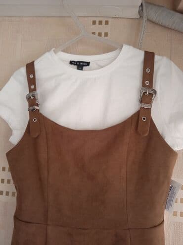 Повседневное платье, Осень-весна, Короткая модель, Сарафан, M at lalafo.kg Повседневное платье, Осень-весна, Короткая модель, Сарафан, M