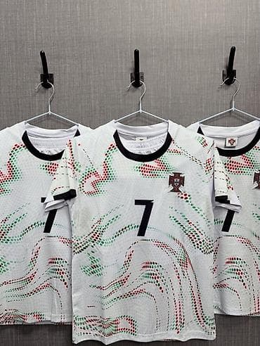 Футбольная майка сборной Португалии, белая, с абстрактным принтом в at lalafo.kg Футбольная майка сборной Португалии, белая, с абстрактным принтом в