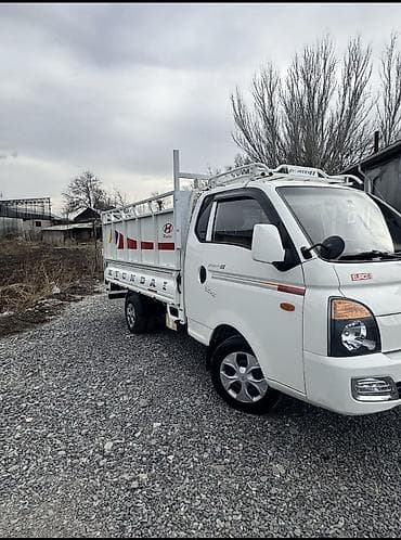 Hyundai Porter: 2018 г., 2.5 л, Автомат, Дизель, Фургон at lalafo.kg Hyundai Porter: 2018 г., 2.5 л, Автомат, Дизель, Фургон