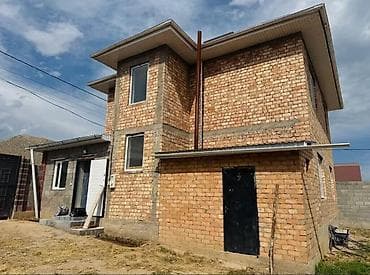 Г. Чолпон- Ата в центре 2-этажный кирпичный дом 6-соток Дом 5ком at lalafo.kg Г. Чолпон- Ата в центре 2-этажный кирпичный дом 6-соток Дом 5ком