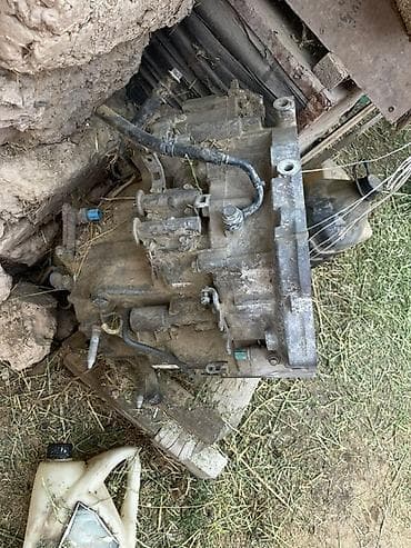 Линолеум: Өткөргүч куту Типтроник 2004 г., Колдонулган, Оригинал, Жапония lalafo.kg да — 1 Линолеум: Өткөргүч куту Типтроник 2004 г., Колдонулган, Оригинал, Жапония — 1