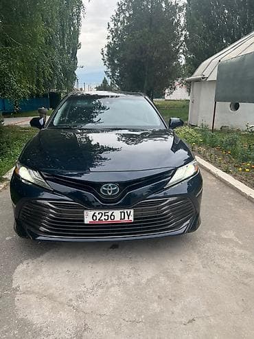 Toyota Camry: 2020 г., Автомат, Гибрид, Седан at lalafo.kg Toyota Camry: 2020 г., Автомат, Гибрид, Седан