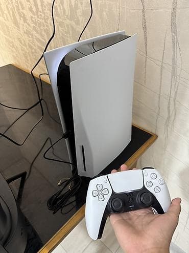 🎮 Sony PlayStation 5 (PS5) + геймпад + комплект кабелей Продаётся at lalafo.kg 🎮 Sony PlayStation 5 (PS5) + геймпад + комплект кабелей Продаётся