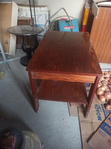 Журнальный столик в отличном состоянии at lalafo.kg Журнальный столик в отличном состоянии