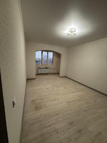 1 комната, 44 м², 106 серия, 3 этаж, Евроремонт at lalafo.kg 1 комната, 44 м², 106 серия, 3 этаж, Евроремонт