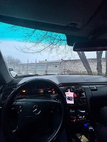 Mercedes-Benz E-Class: 2000 г., 3.2 л, Автомат, Дизель, Седан at lalafo.kg Mercedes-Benz E-Class: 2000 г., 3.2 л, Автомат, Дизель, Седан