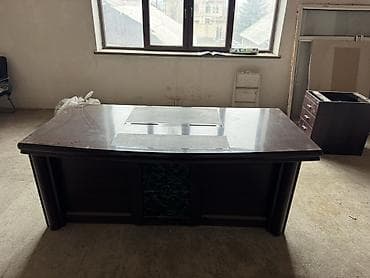 Офисный стол, Нерегулируемый, цвет - Коричневый, Прямоугольный, Дерево at lalafo.kg Офисный стол, Нерегулируемый, цвет - Коричневый, Прямоугольный, Дерево