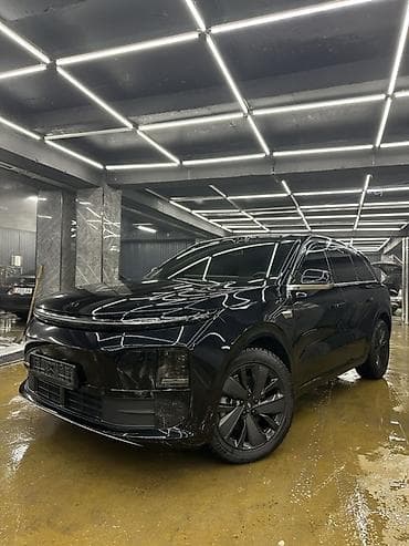 Lixiang L6: 2025 г., Электромобиль, Кроссовер at lalafo.kg Lixiang L6: 2025 г., Электромобиль, Кроссовер