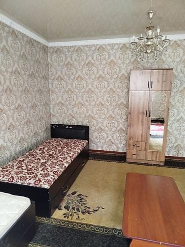 Сдается комната с поселением для девушек at lalafo.kg Сдается комната с поселением для девушек