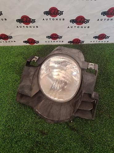 Фара противотуманная toyota Voxy AZR60 2005 (б/у) at lalafo.kg Фара противотуманная toyota Voxy AZR60 2005 (б/у)