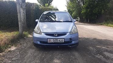 Honda Fit: 2003 г., 1.3 л, Бензин, Хэтчбэк at lalafo.kg Honda Fit: 2003 г., 1.3 л, Бензин, Хэтчбэк