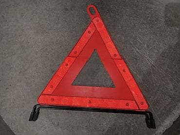 Знак аварийной остановки Мерседес оригинал Крепление знака аварийной at lalafo.kg Знак аварийной остановки Мерседес оригинал Крепление знака аварийной