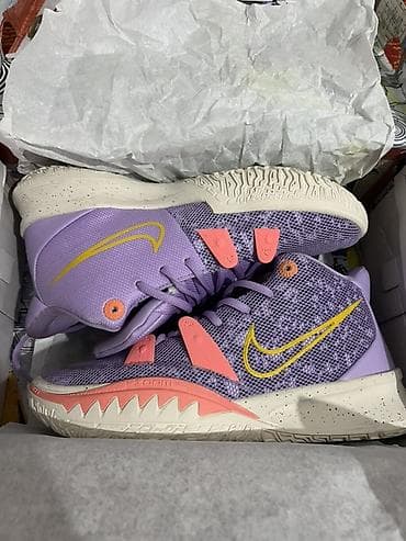 Мужские кроссовки, 41, Nike, Новый, цвет - Фиолетовый at lalafo.kg Мужские кроссовки, 41, Nike, Новый, цвет - Фиолетовый