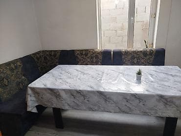 Кухонный мягкий уголок, Б/у, Дерево, цвет - Синий at lalafo.kg Кухонный мягкий уголок, Б/у, Дерево, цвет - Синий